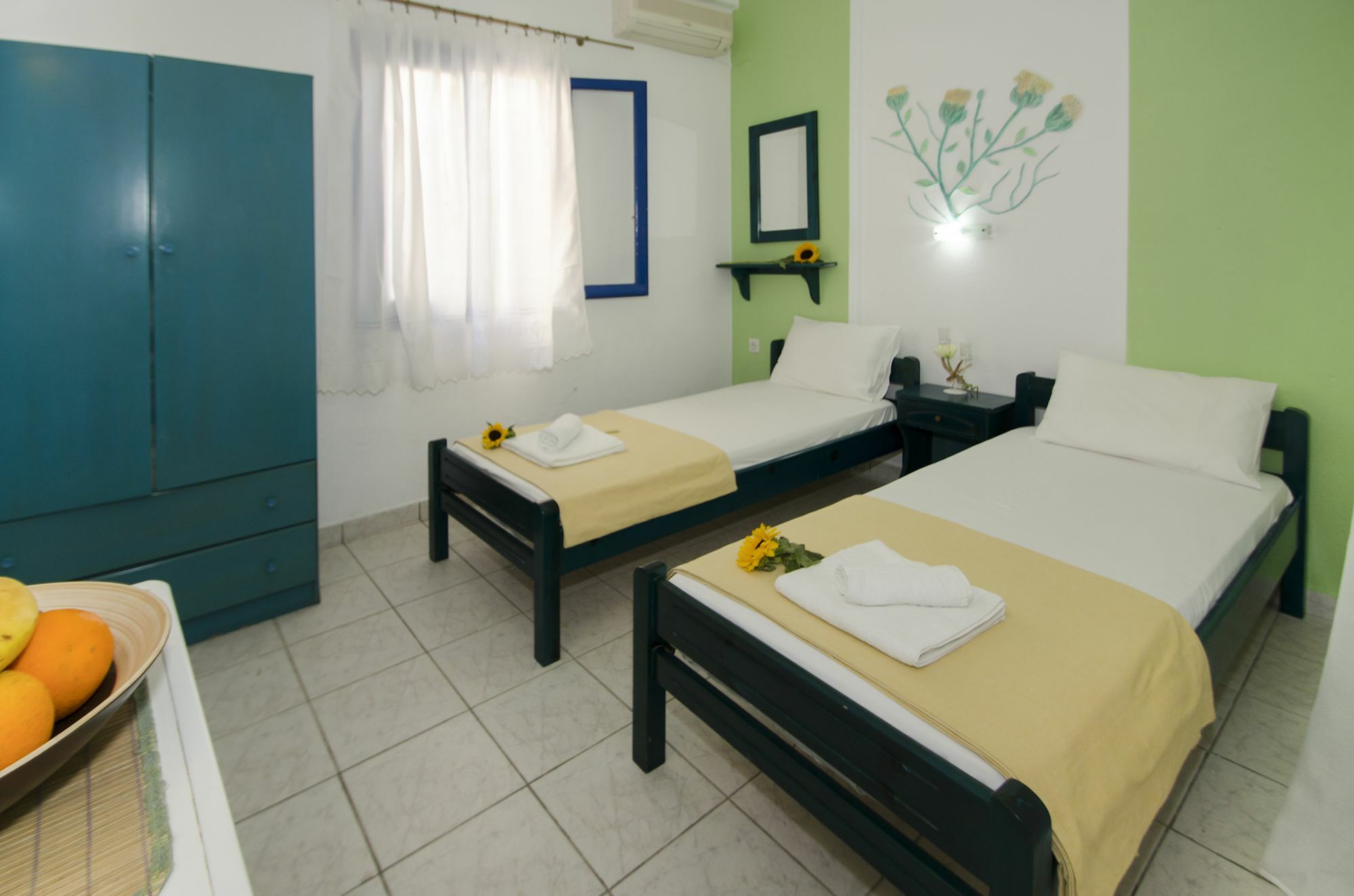 Bella Vista Hotel Adamantas Exterior photo